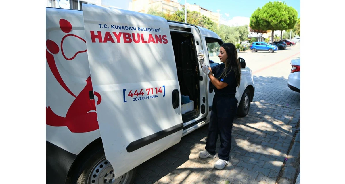 KUŞADASI&rsquo;NDA CAN DOSTLARIN HAYATI HAYBULANSA EMANET