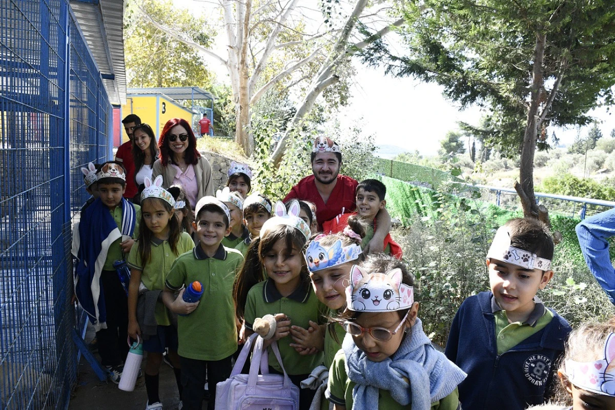 KUŞADASI&rsquo;NDA &Ouml;ĞRENCİLERDEN CAN DOSTLARA ANLAMLI ZİYARET