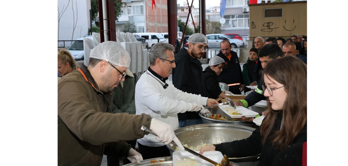 NAZİLLİ BELEDİYESİ TURAN MAHALLESİ&rsquo;NDE G&Ouml;N&Uuml;L SOFRASI KURDU