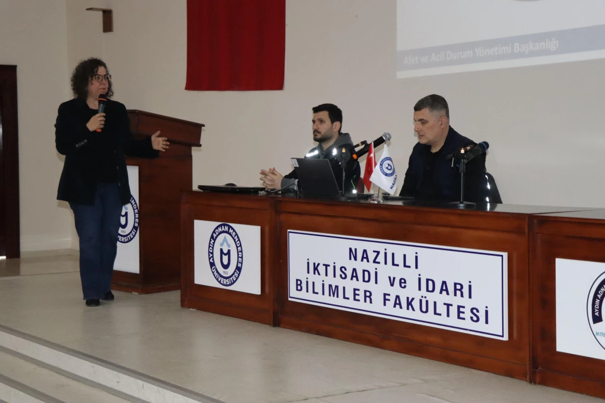 Nazilli&rsquo;de Deprem Haftası kapsamında &ouml;ğrencilere afet eğitimi