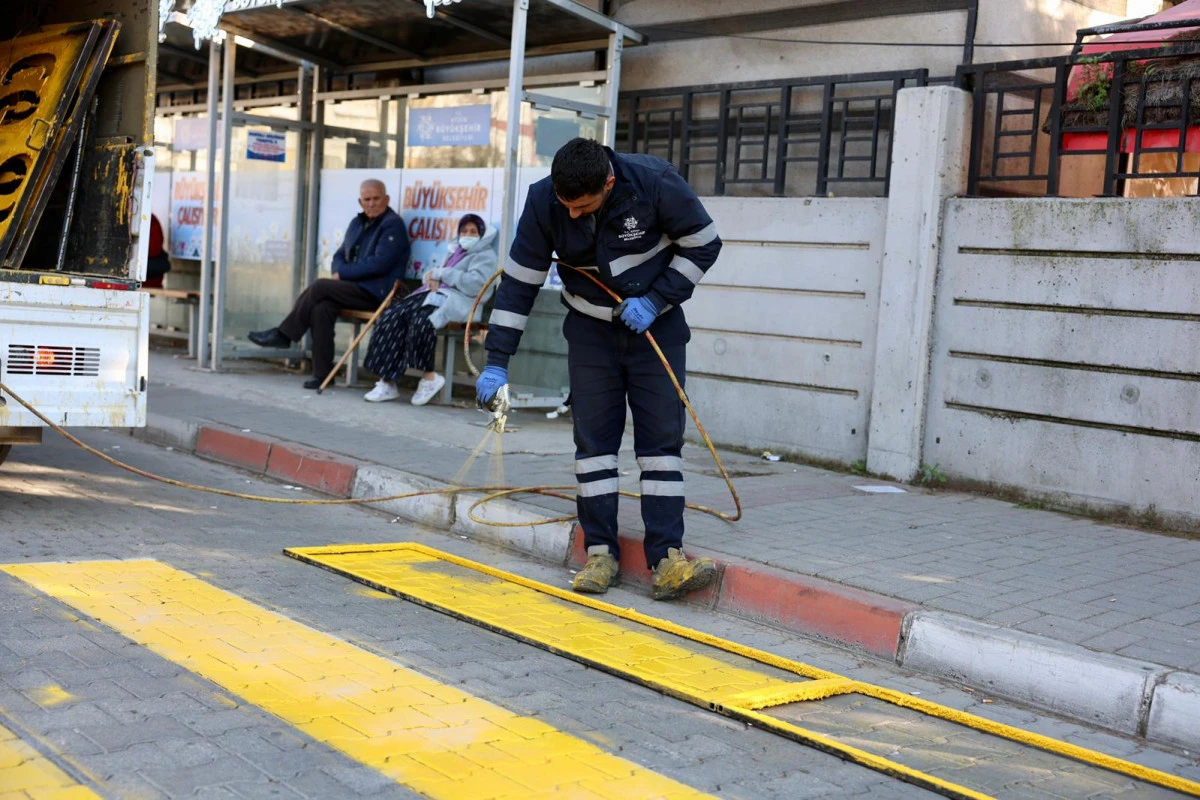 NAZİLLİLİ VATANDAŞLARDAN BAŞKAN &Ccedil;ER&Ccedil;İOĞLU&rsquo;NA HİZMET TEŞEKK&Uuml;R&Uuml;