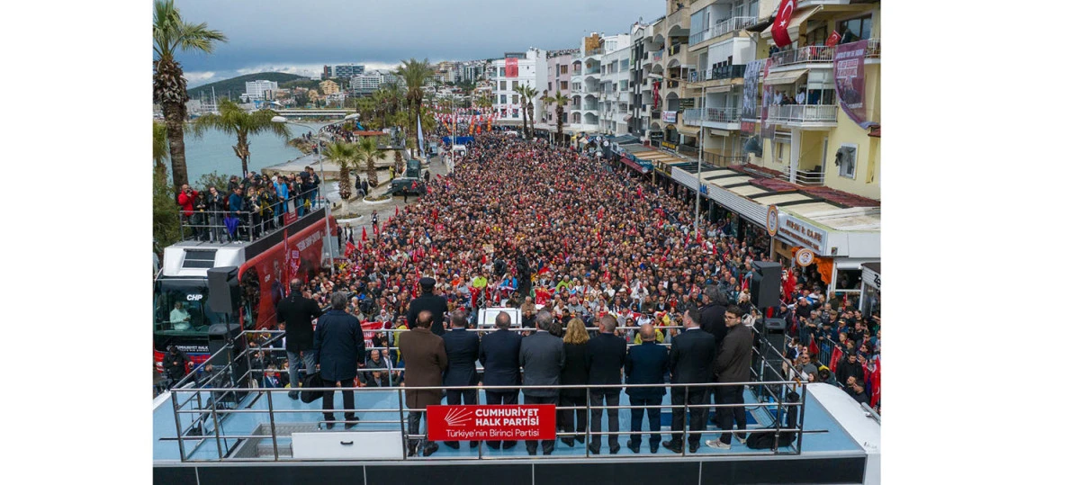SİYASİ OPERASYONLARA KARŞI KUŞADASI&rsquo;NDAN DİK DURUŞ MESAJI
