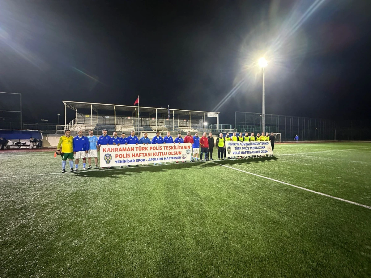 "Sokaklar Bizim Gelecek G&uuml;vende" Futbol Turnuvası Başladı