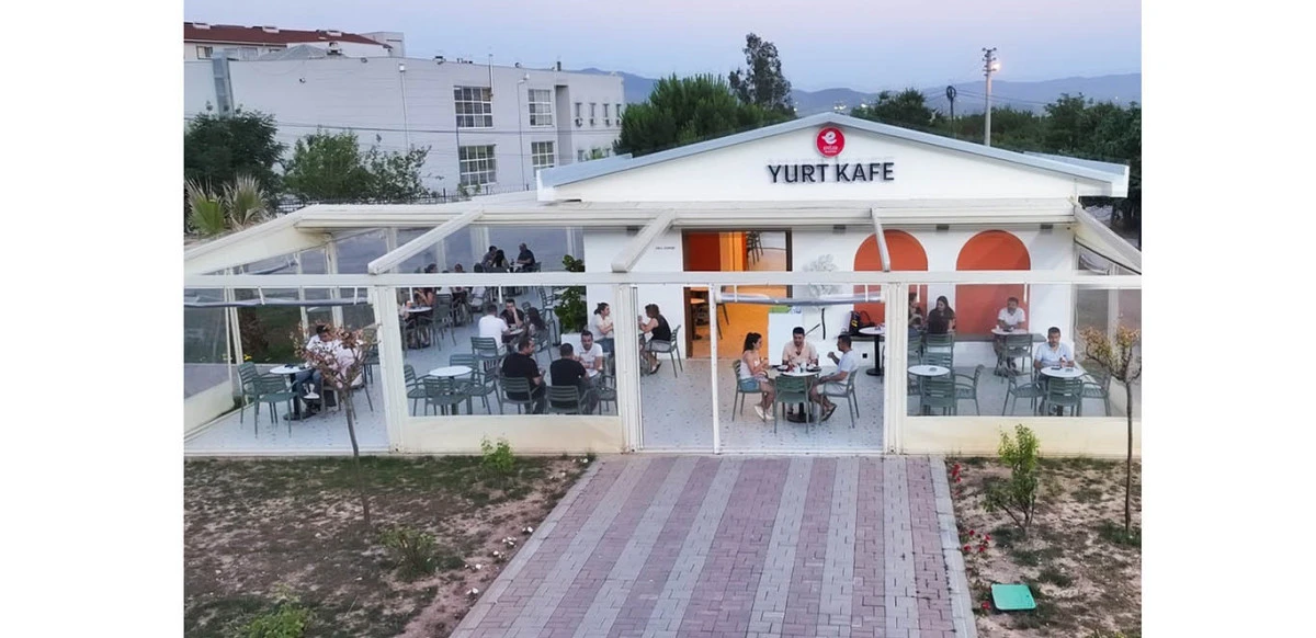 &Uuml;NİVERSİTELİLERİN G&Ouml;ZDE MEKANI YURT KAFE&rsquo;YE YOĞUN İLGİ