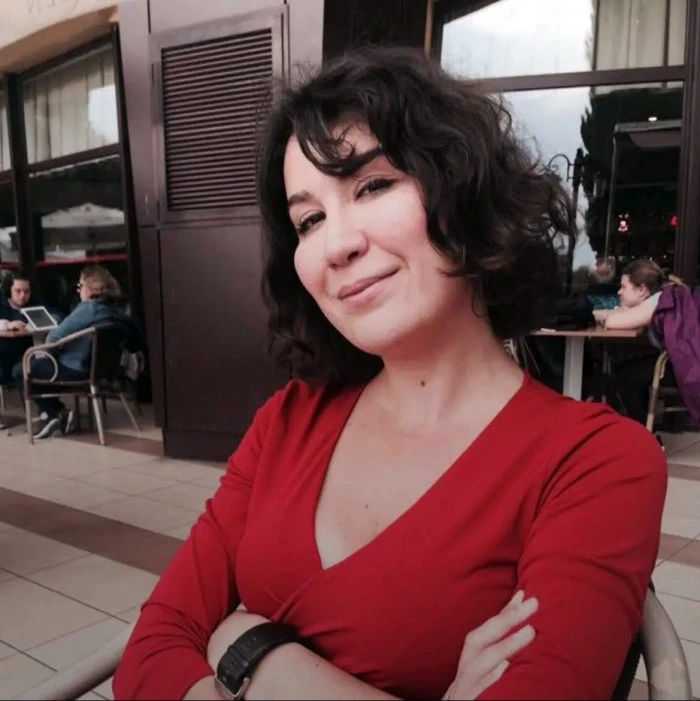 Yelda A&ccedil;ıkg&ouml;z